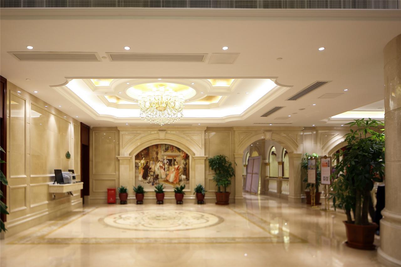 Vienna Hotel - Da Ju Yuan Branch Šen-čen Exteriér fotografie