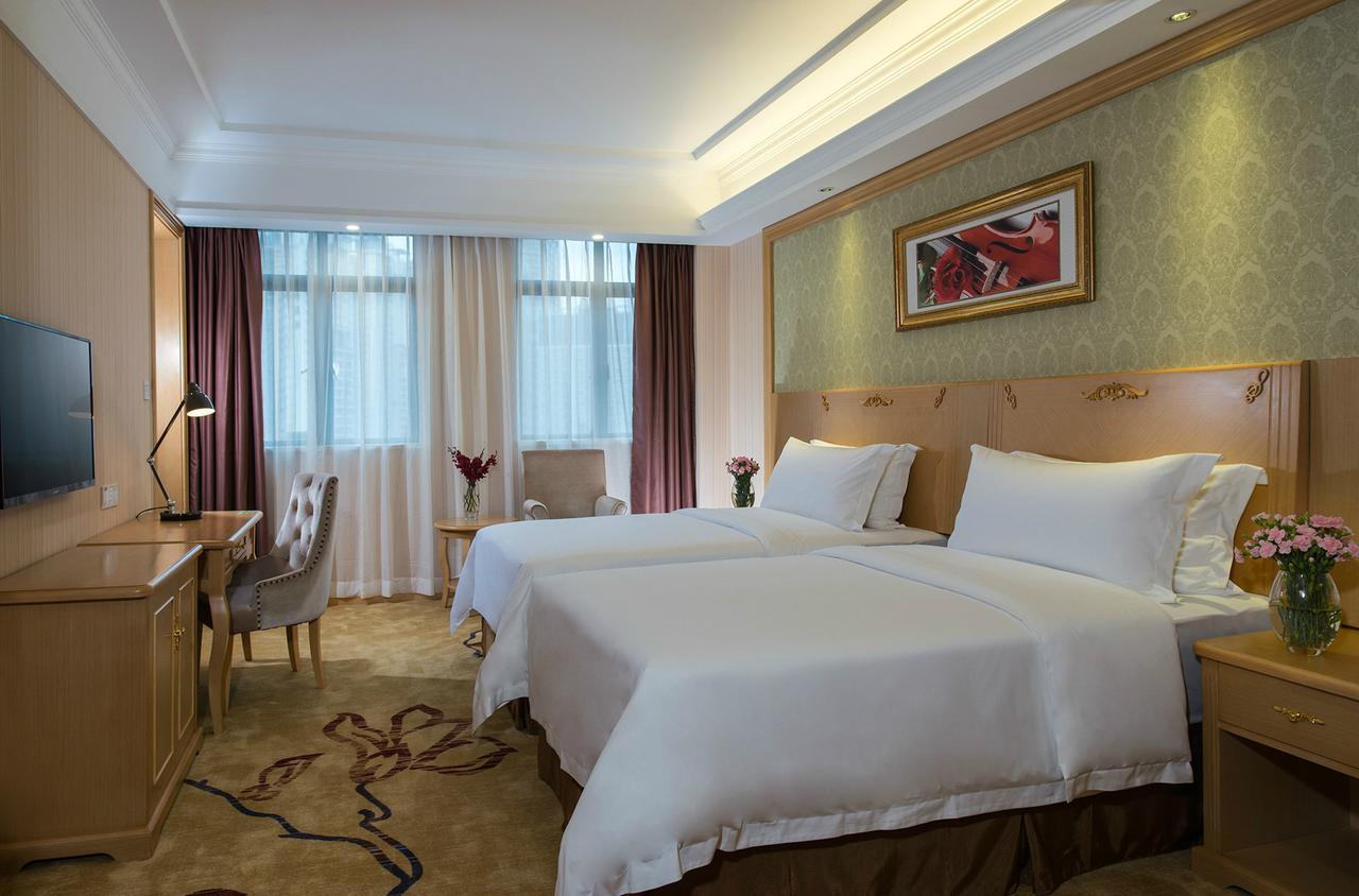 Vienna Hotel - Da Ju Yuan Branch Šen-čen Exteriér fotografie