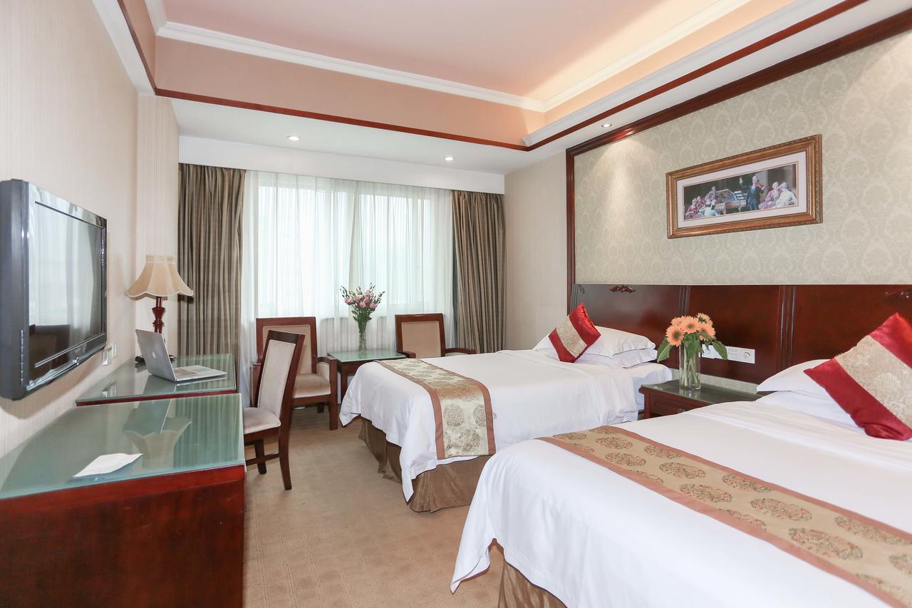 Vienna Hotel - Da Ju Yuan Branch Šen-čen Exteriér fotografie